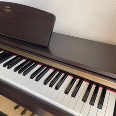 電子ピアノ　YAMAHA アリウスの画像