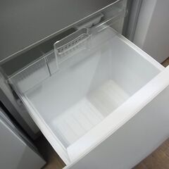 開店セール中につき、通常特価27,478円より17,500円引きの9,978円!　Panasonic　パナソニック　2ドア冷蔵庫　NR-B17AW-S　168L　ノンフロン冷凍冷蔵庫　2017年製　シルバー　（発）の画像
