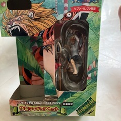 新品モンキーDルフィフィギュア剣付きの画像