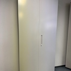 【★本日限り★】 鍵付きロッカー 美品 W90 x H220 x D45 No.2の画像