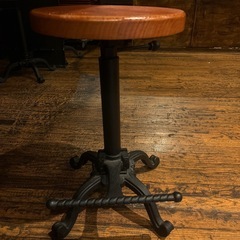 カウンター椅子