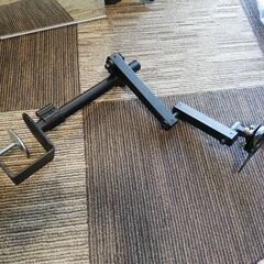 モニターアームの画像