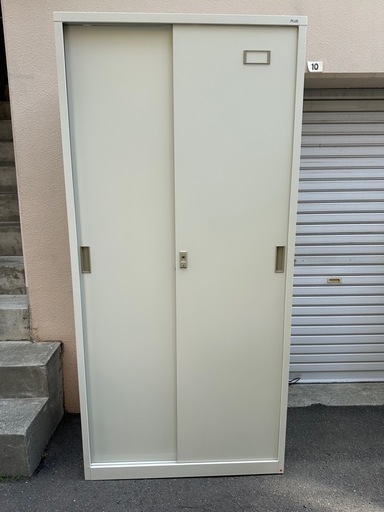 G2303 ロッカー 棚 鍵付