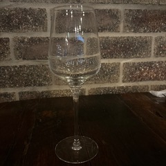 ワイングラスの画像