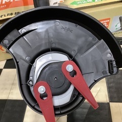 【リサイクルサービス八光】幅23cm　アイリスオーヤマ　充電式グラストリマー　草刈機　JGT230の画像