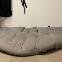 lowya 購入　座椅子　1人用ソファの画像