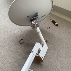 スカパーアンテナの画像