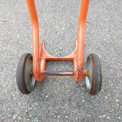 トラスコ　ボンベ台車の画像