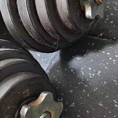 【無料】ダンベル15kg×2個ゴムプレート筋トレの画像