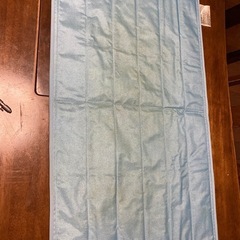 ひんやり敷きパット
