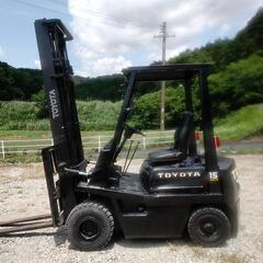 トヨタ　リフト　1.5t　ブラリ