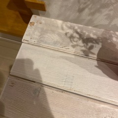 アイアンラックと白い棚のみ
の画像