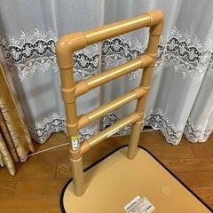 立ち上がり手すり　介護用品