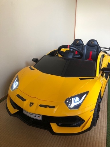 ランボルギーニ　　アベンタドール　電動乗用車