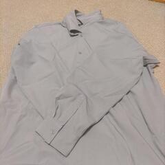 グレー系な服が好きな方の画像