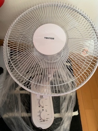 テクノス　壁掛け扇風機
