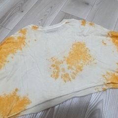 Bershka Tシャツ　レディースの画像