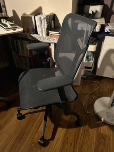 [お値段交渉可]ハーマンミラー　コズムチェア　アジアチルト　ハイトアジャスタブルアーム　Herman Millerオフィスチェア