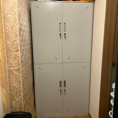 鍵付きロッカー　美品