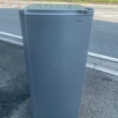 ■中古品 エクセレンス冷凍ストッカー MA-6144A 144L...