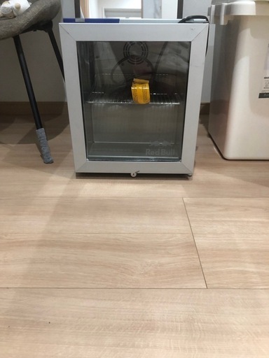 レッドブル　急速冷蔵庫