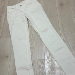 H&Mレディース/ホワイトデニム/ダメージ/スキニー