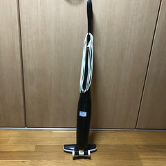 軽くてスリムな掃除機　スティッククリーナーの画像