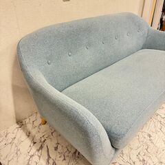  18921  NITORI 2.5人掛け布張りソファ　   ◆大阪市内・東大阪市他 6,000円以上ご購入で無料配達いたします！◆ ※京都・高槻・枚方方面◆神戸・西宮・尼崎方面◆生駒方面、大阪南部方面　それぞれ条件付き無料配送あり！            の画像