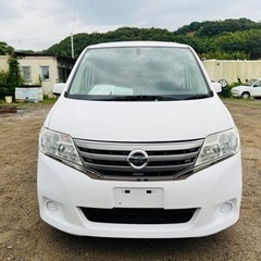 日産セレナ(Sハイブリッド) 8人乗り