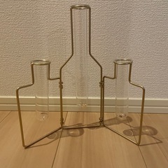 【相談中】フラワーベース　花瓶　ゴールドの画像