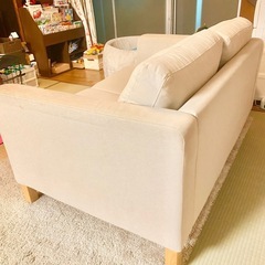 お譲りします IKEA2人用ソファ グンナレドベージュ 布地の画像