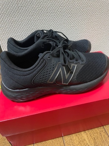 ニューバランススニーカー