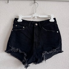 ZARA ショートパンツ