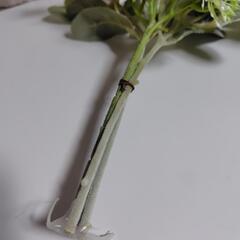 ナフコ造花のみ（花瓶は付きません)の画像