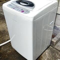 ＴＯＳＨＩＢＡ　東芝電気洗濯機　洗濯容量　５．０ｋｇ