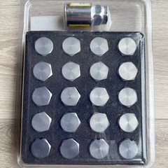 【最終値下げ】軽量ホイールナット 20個セット