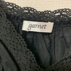 ⬜︎【garnet】ブラック　腕開き　リボン　トップス　Mの画像