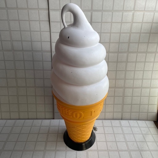 日世コーン　ソフトクリームライト　ソフトクリームスタンド　レトロ　昭和レトロ