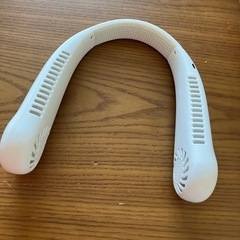 値下げしました。ネックファンの画像