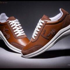 【値下】にゅ『BROWN』600足限定

