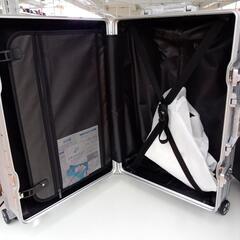 ★ジモティ割あり★ キャリーケース　シルバー　クリーニング済　YJ3277の画像