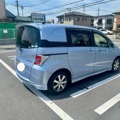 フリードスパイクハイブリッド2015の画像