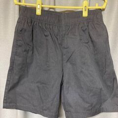 GU．ハーフパンツ．メンズLサイズ