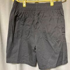 GU．ハーフパンツ．メンズLサイズの画像