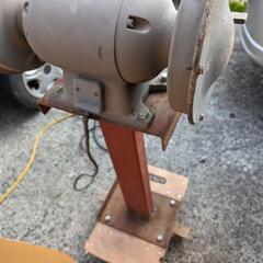 日立？卓上グラインダー サンダー 研磨機 100V の画像