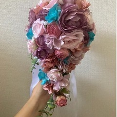 【お値段交渉歓迎】アーティフィシャルフラワー　キャスケードブーケ...