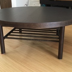 IKEA  LISTERBY 円卓　ウォルナット 