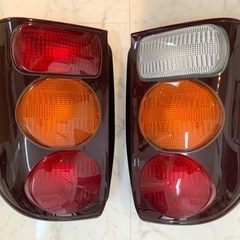 トレイルブレイザー純正テールランプカバー