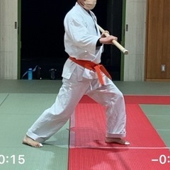 空手と棍術の練習を一緒にやりませんか？ - スポーツ