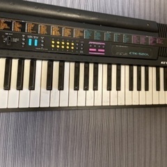 電子ピアノの画像